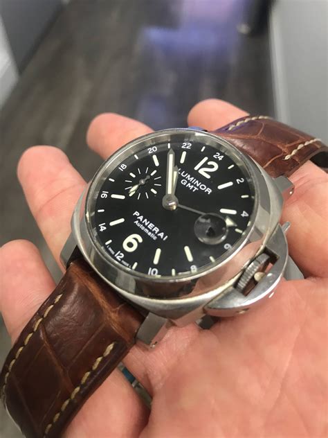 panerai luminor gmt 42mm review|Panerai Luminor GMT Review .